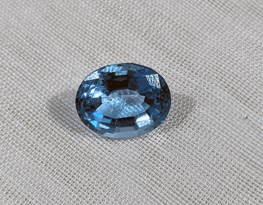 Loose Cut and Polished Aquamarine Gemstone - Anthroposophy Shop